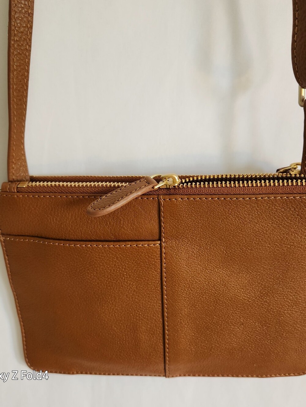 RADLEY LONDON Tan Leather Crossbody Bag with Gold Hardware - Picture 3 of 11